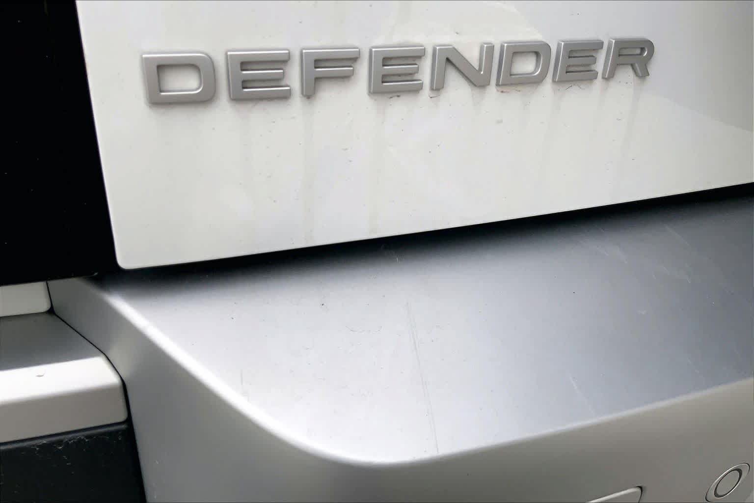 Used 2024 Land Rover Defender 110 S AWD/4WD image 31