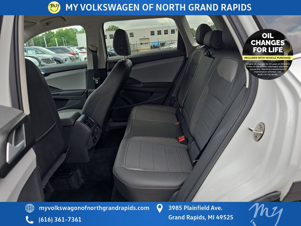 Used 2023 Volkswagen Taos SE FWD image 27