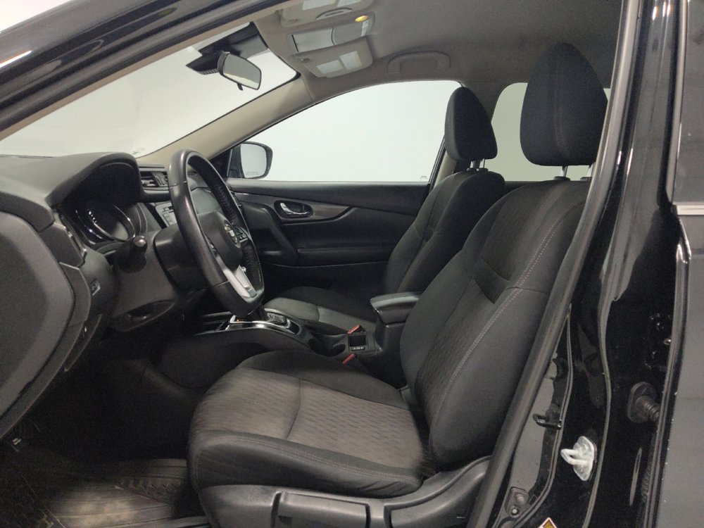 Used 2020 Nissan Rogue S w/ Special Edition Package image 17