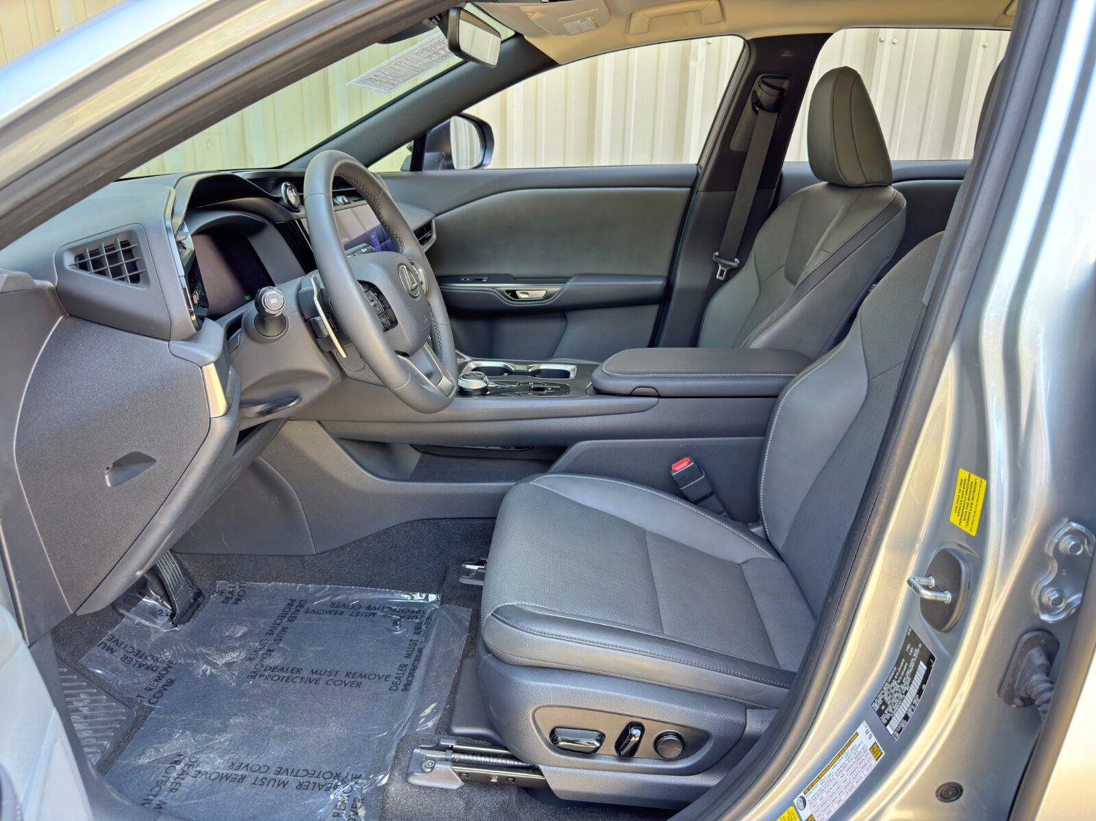 Used 2025 Lexus RZ 300e w/ Accessory Package (Z1) FWD image 16
