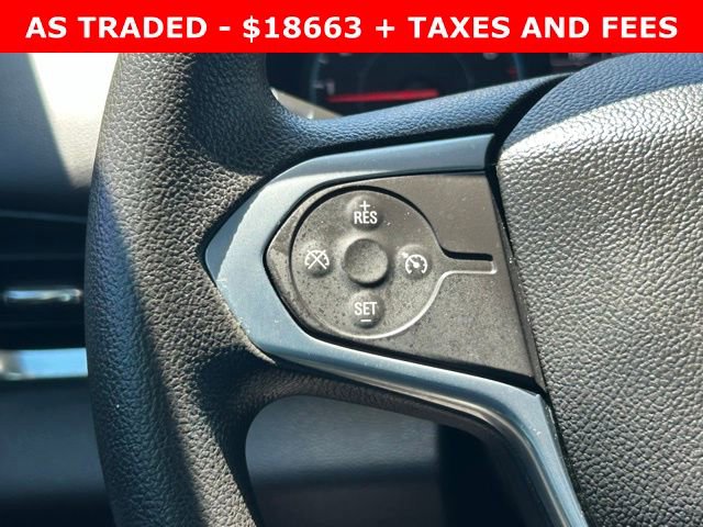 Used 2021 Chevrolet Traverse LS FWD image 21