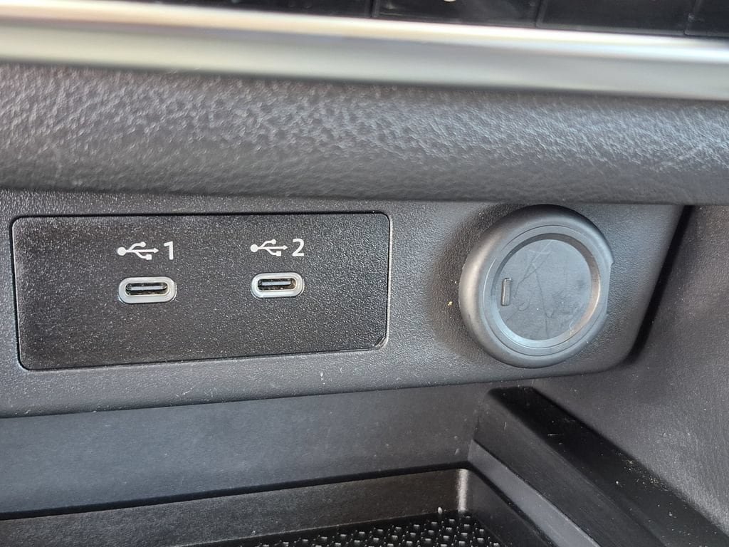 Used 2024 Nissan Rogue SV AWD/4WD image 26