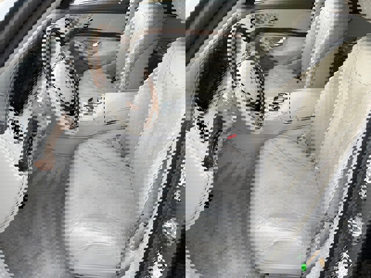 Used 2015 Mercedes-Benz S 550 Sedan image 30