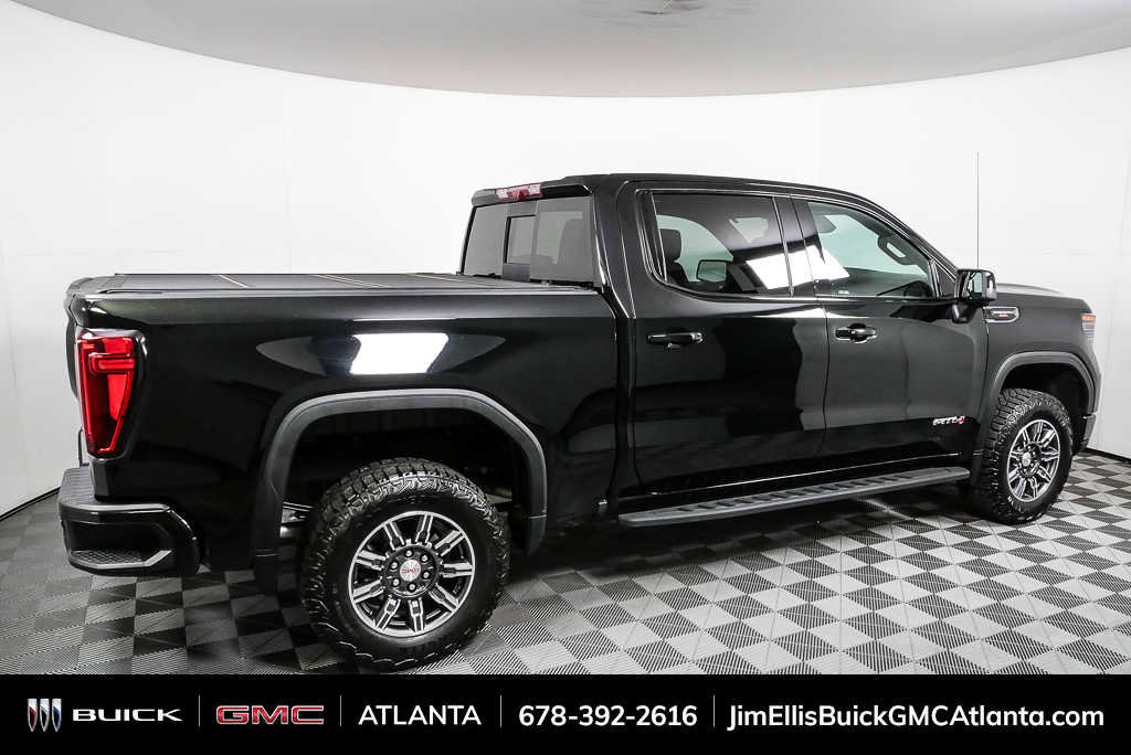 Used 2024 GMC Sierra 1500 AT4 w/ Technology Package image 2