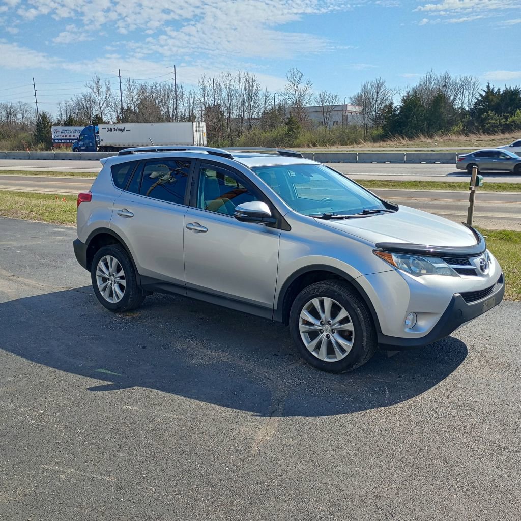 Used 2014 Toyota RAV4 Limited w/ Technology Package image 7