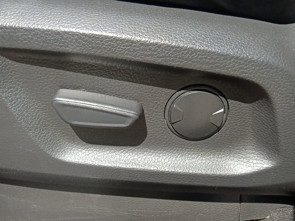 Used 2023 Ford Ranger Lariat w/ FX4 Off-Road Package image 17