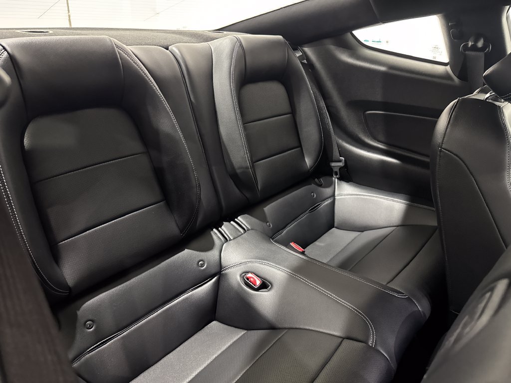 Used 2015 Ford Mustang GT Premium RWD image 23