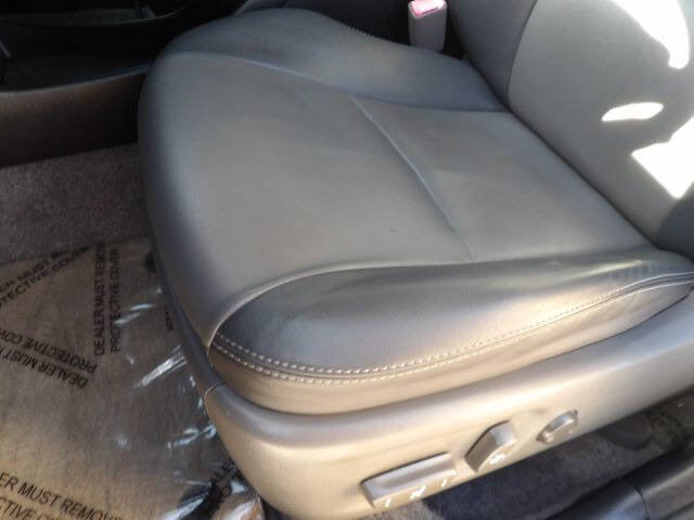 Used 2012 Toyota Prius Five w/ Advanced Technology Pkg image 21