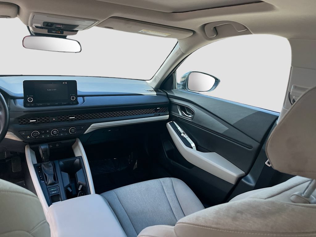 Used 2024 Honda Accord EX image 25