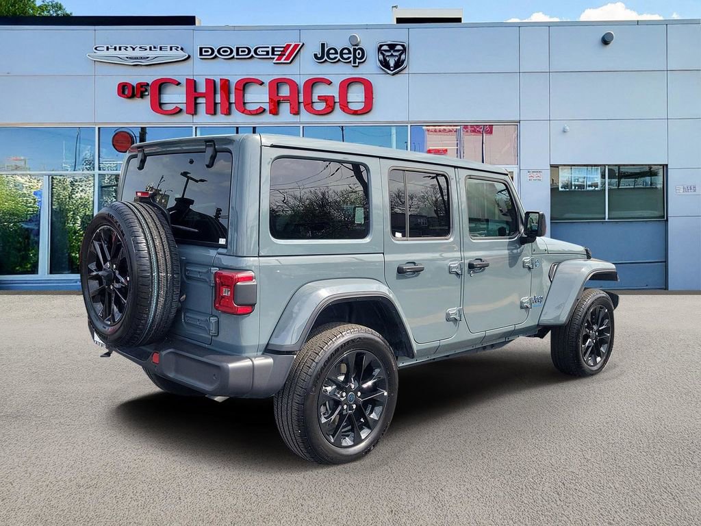 Certified 2025 Jeep Wrangler Unlimited Sahara w/ Safety Group AWD/4WD image 4
