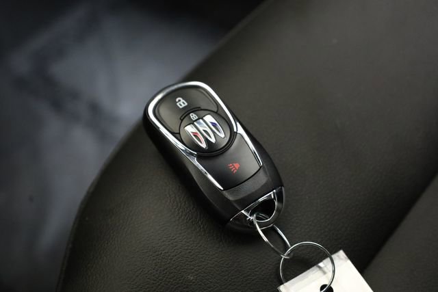 Used 2024 Buick Envista Sport Touring image 25