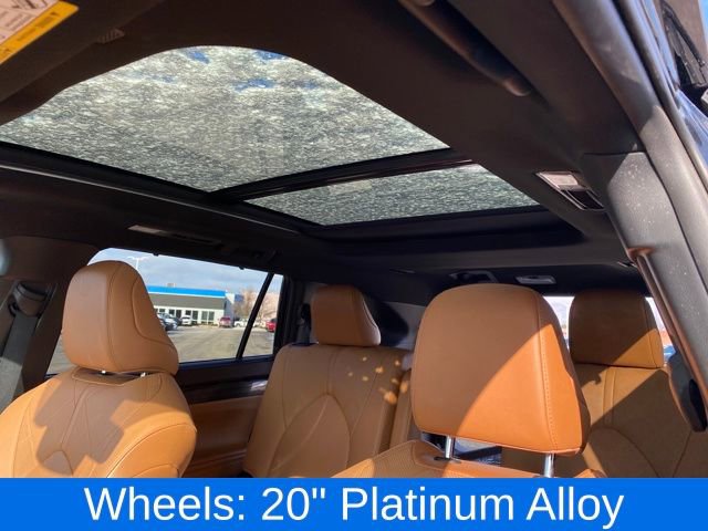 Used 2020 Toyota Highlander Platinum image 15