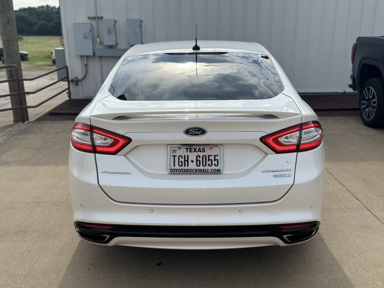 Used 2015 Ford Fusion Titanium FWD image 6
