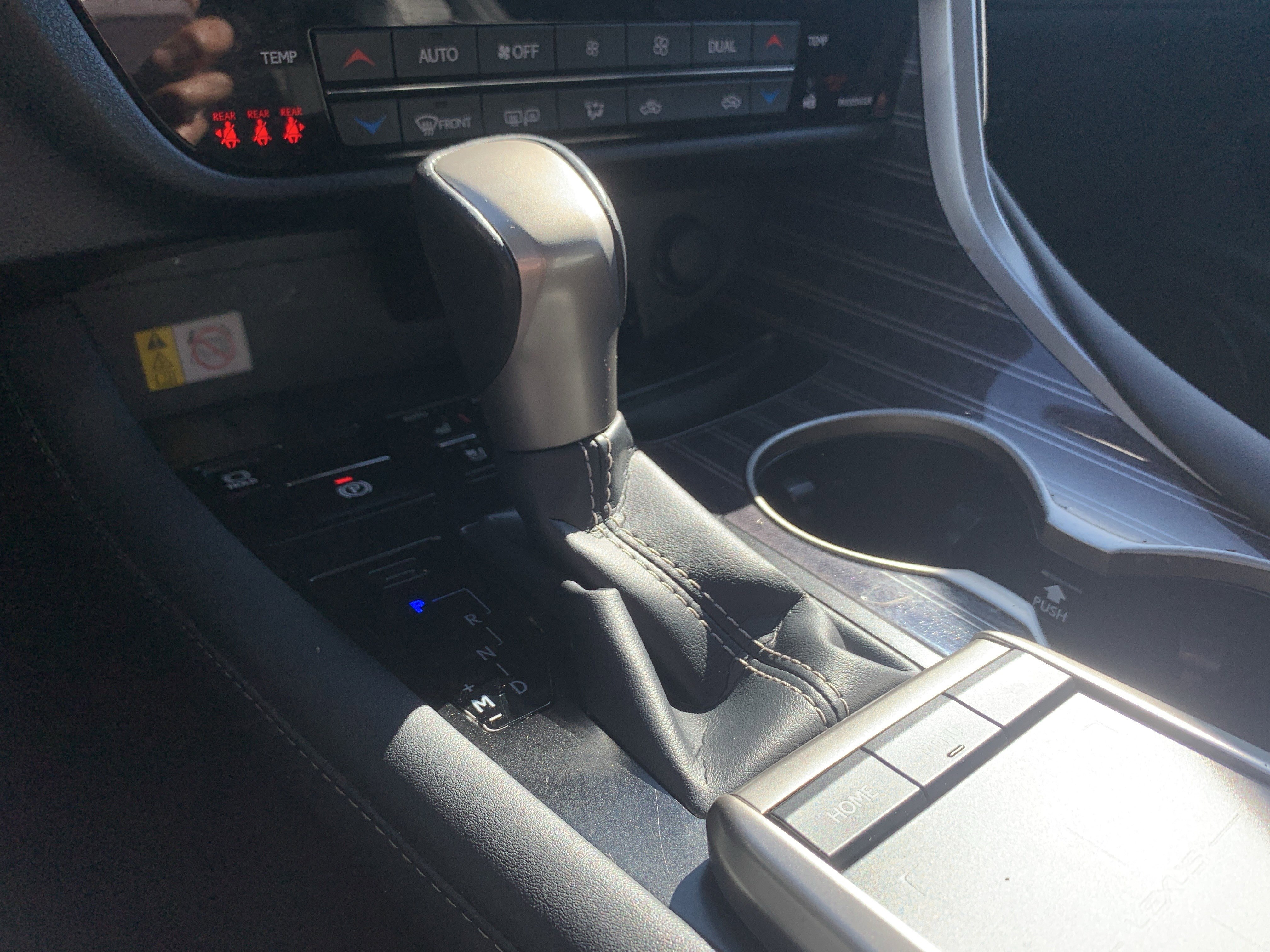 Certified 2022 Lexus RX 350 RX 350 FWD SUV w/ Luxury Package image 26