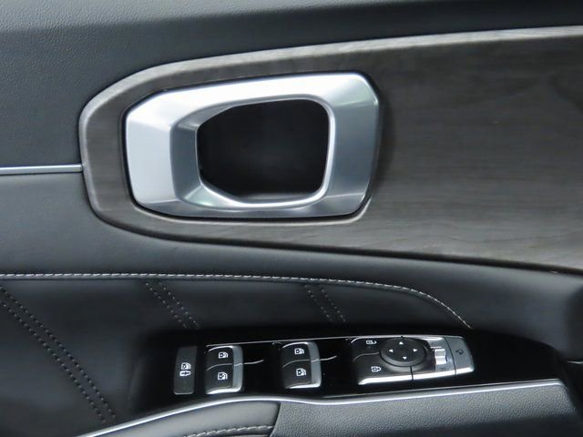 Used 2024 Kia Sorento SX image 24