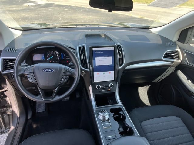 Used 2022 Ford Edge SE image 8