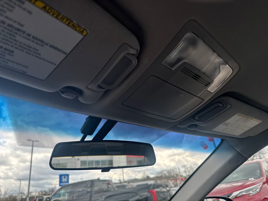 Used 2016 Toyota Camry SE w/ Protection Package (Q2) image 28