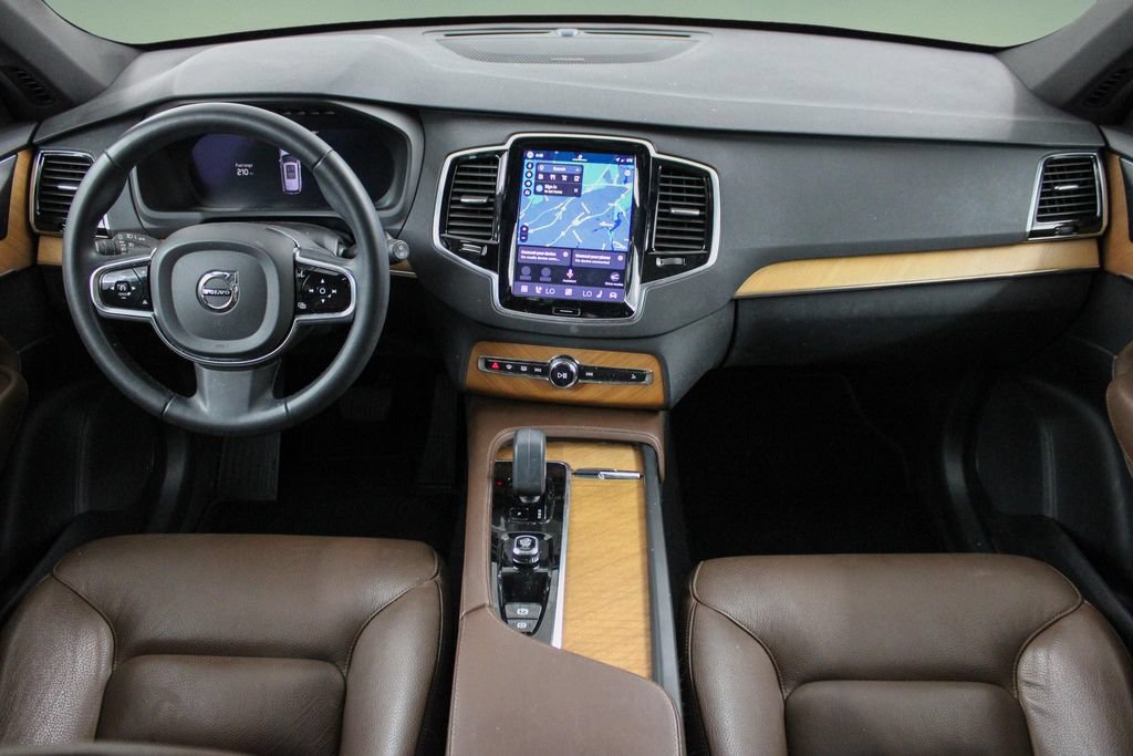 Certified 2023 Volvo XC90 B6 Plus AWD/4WD image 19