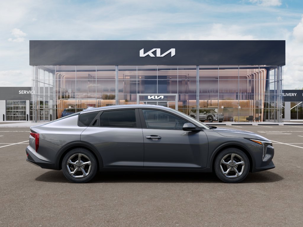 New 2026 Kia K4 LXS image 7