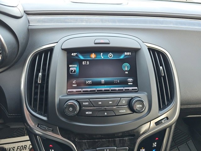 Used 2014 Buick LaCrosse Base image 14