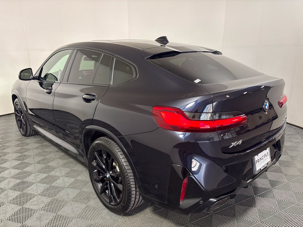 Certified 2024 BMW X4 xDrive30i w/ Premium Package AWD/4WD image 7