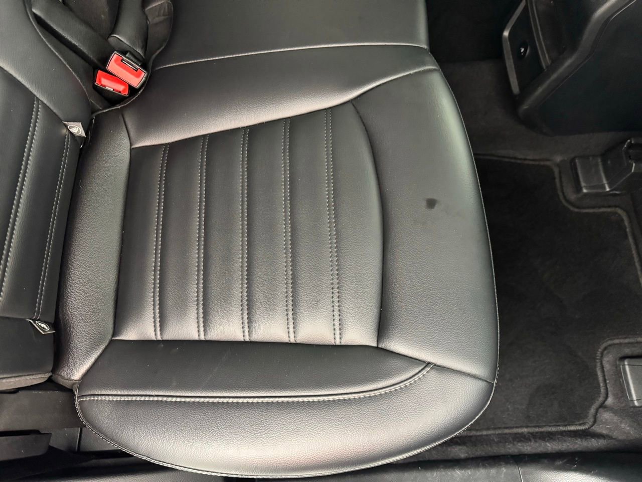 Used 2023 Ford Edge SEL image 33