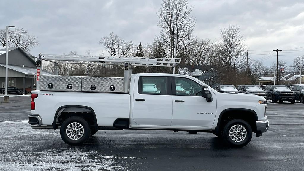 Used 2025 Chevrolet Silverado 2500 W/T w/ WT/CX Safety Package image 4