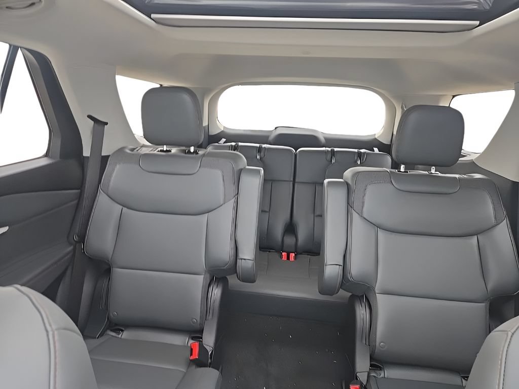 New 2026 Ford Explorer Active w/ Active Comfort Package AWD/4WD image 20
