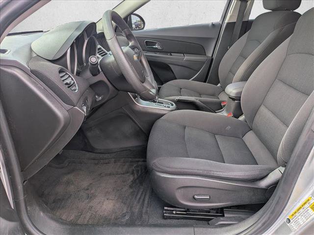 Used 2016 Chevrolet Cruze LT w/ Enhanced Safety Package image 17