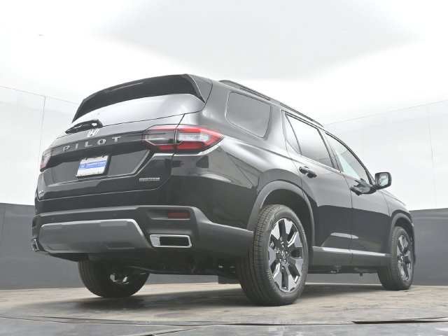 New 2026 Honda Pilot Touring image 52