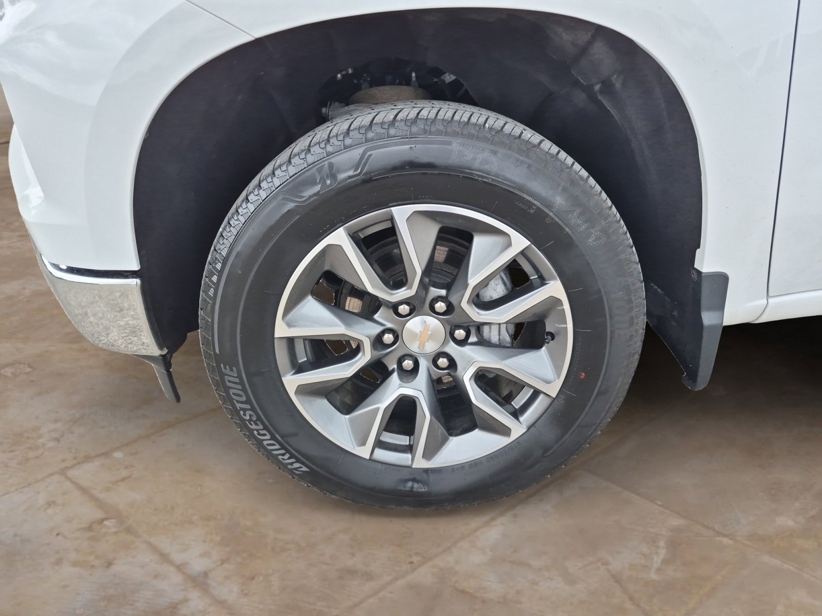 Used 2024 Chevrolet Silverado 1500 LT image 29