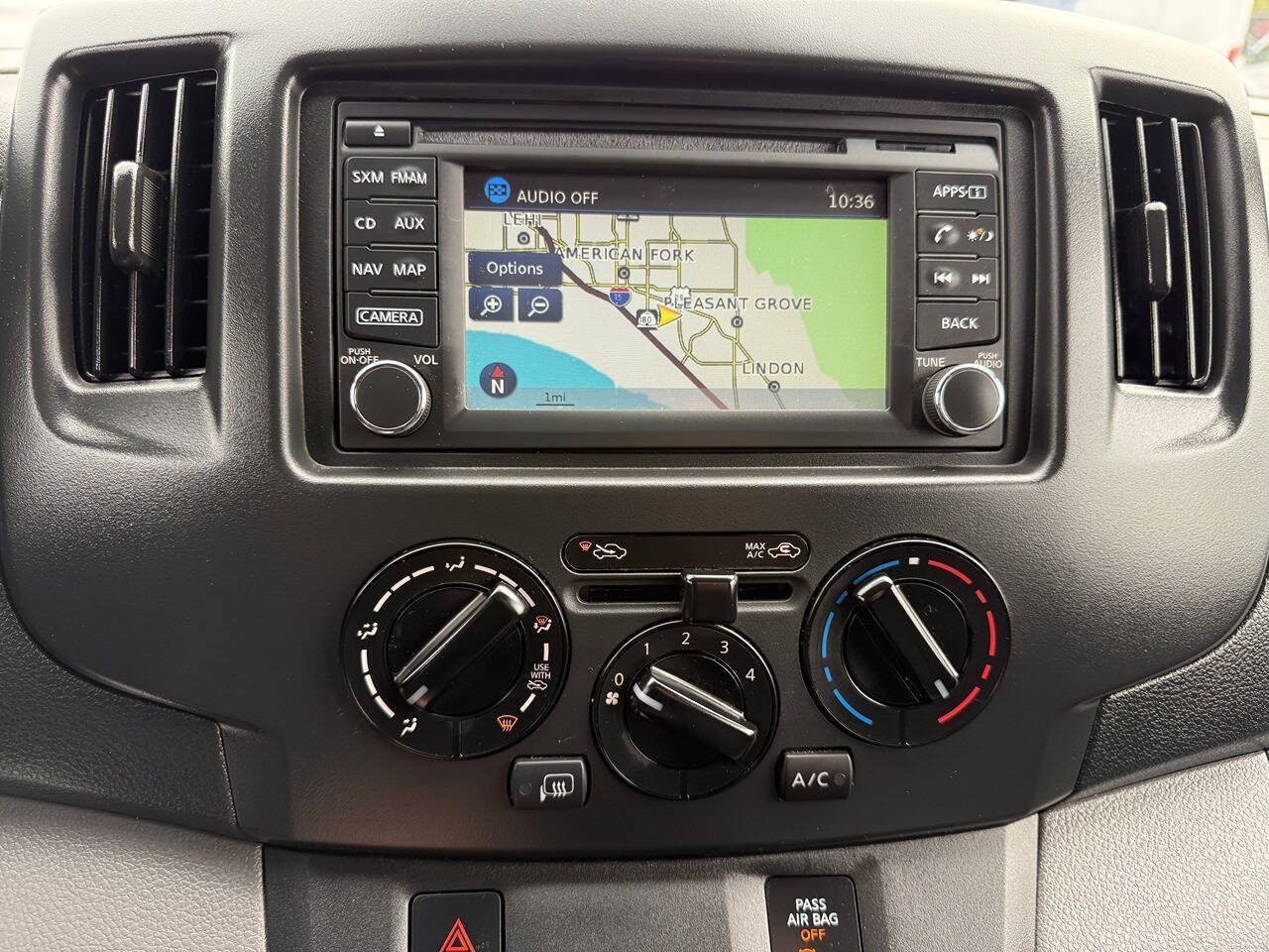 Used 2019 Nissan NV200 SV w/ Navigation Package FWD image 32