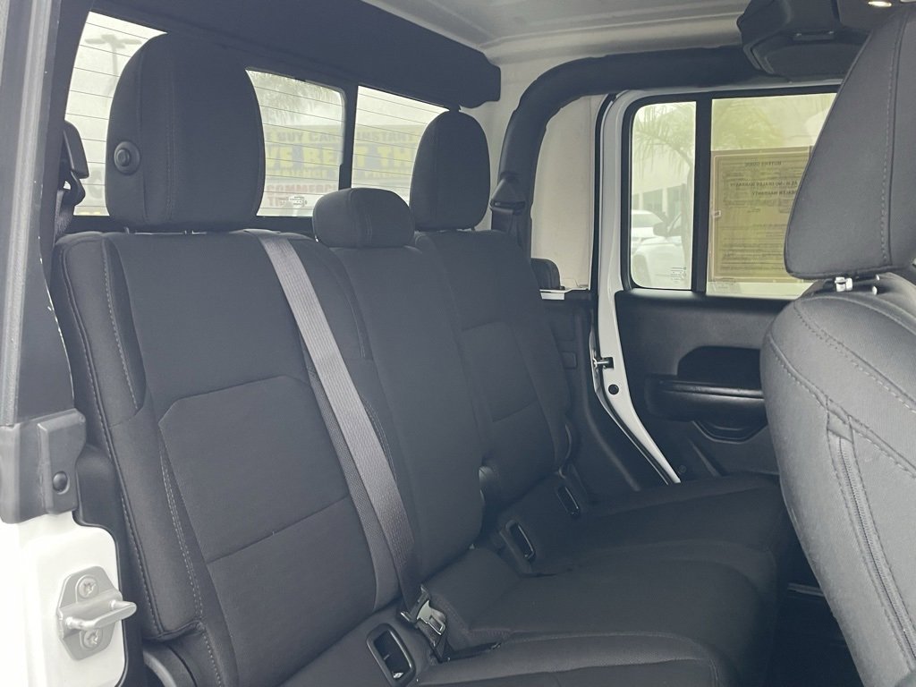 Certified 2020 Jeep Gladiator Sport w/ Quick Order Package 24S image 20