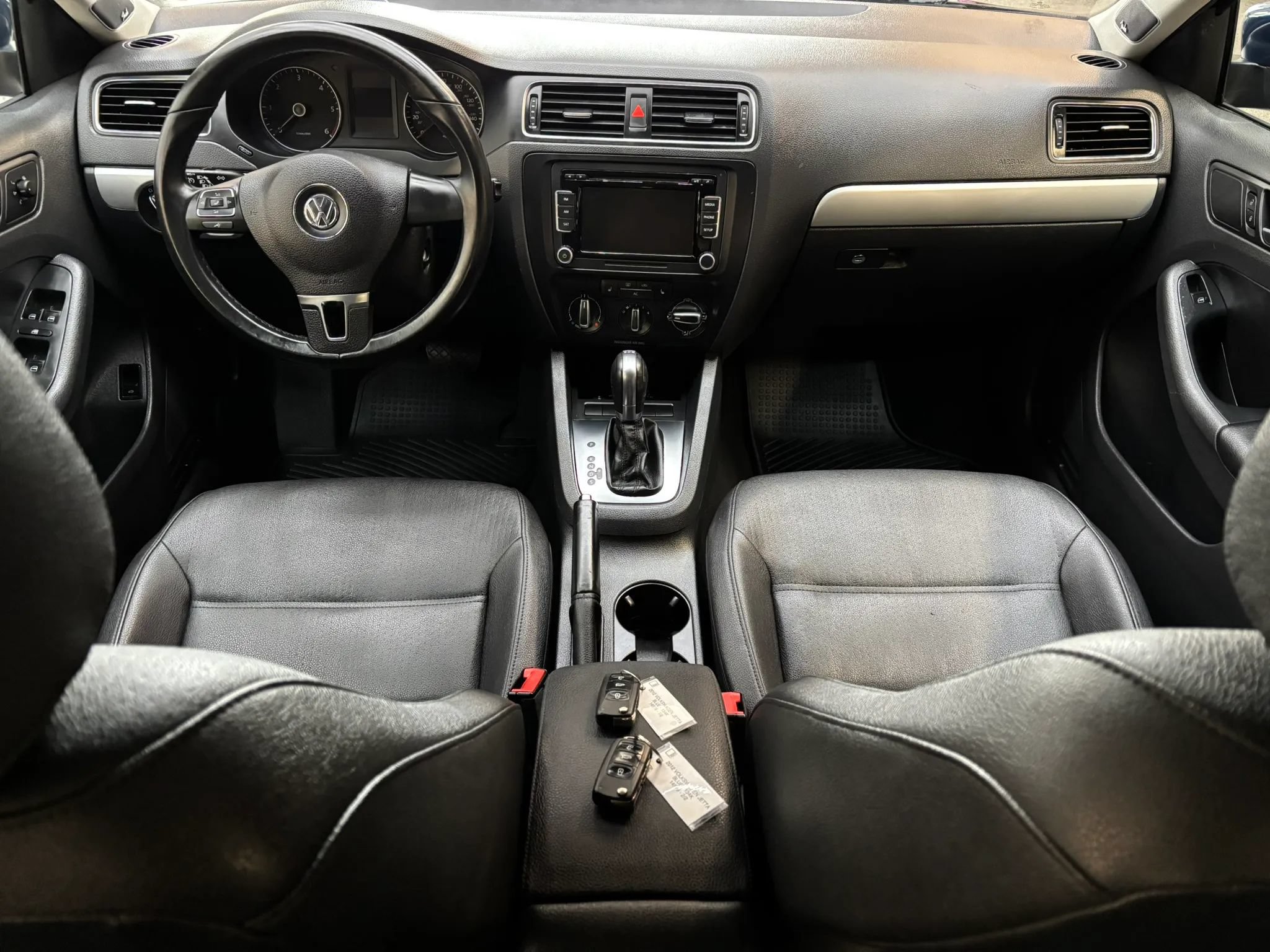 Used 2012 Volkswagen Jetta TDI FWD image 11