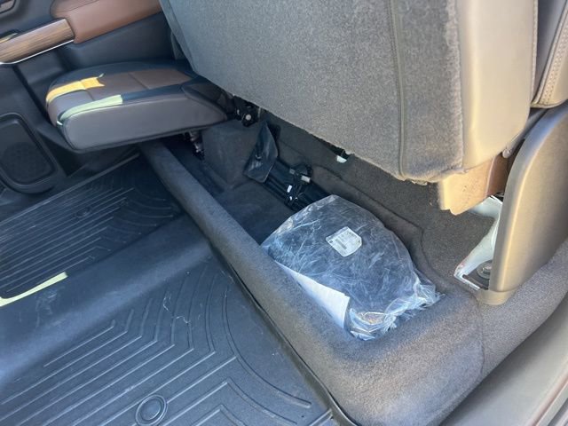 Used 2022 Chevrolet Silverado 2500 High Country w/ Safety Package II image 20