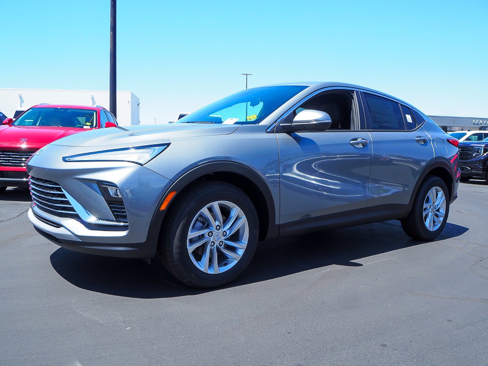 New 2025 Buick Envista Preferred image 2