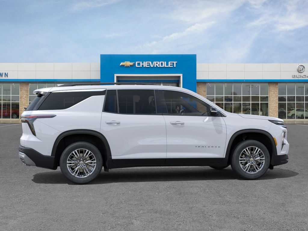 New 2027 Chevrolet Traverse LT w/ Driver Confidence Package FWD image 5
