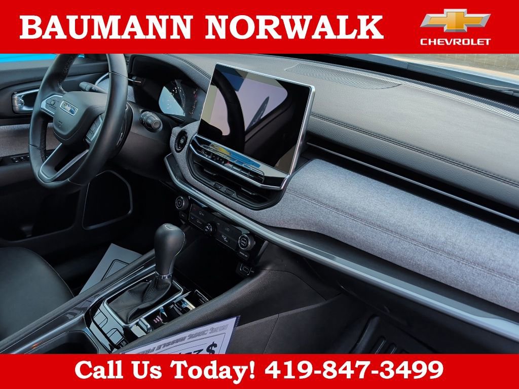 Used 2022 Jeep Compass Latitude image 12