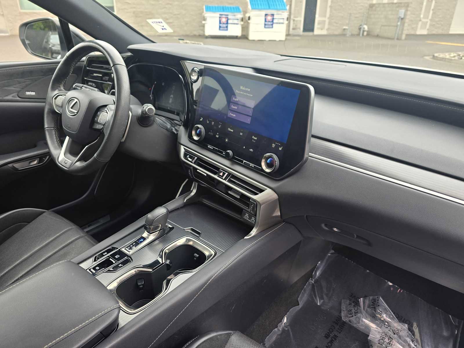 Used 2023 Lexus RX 500h F Sport w/ Accessory Package (Z1) AWD/4WD image 11
