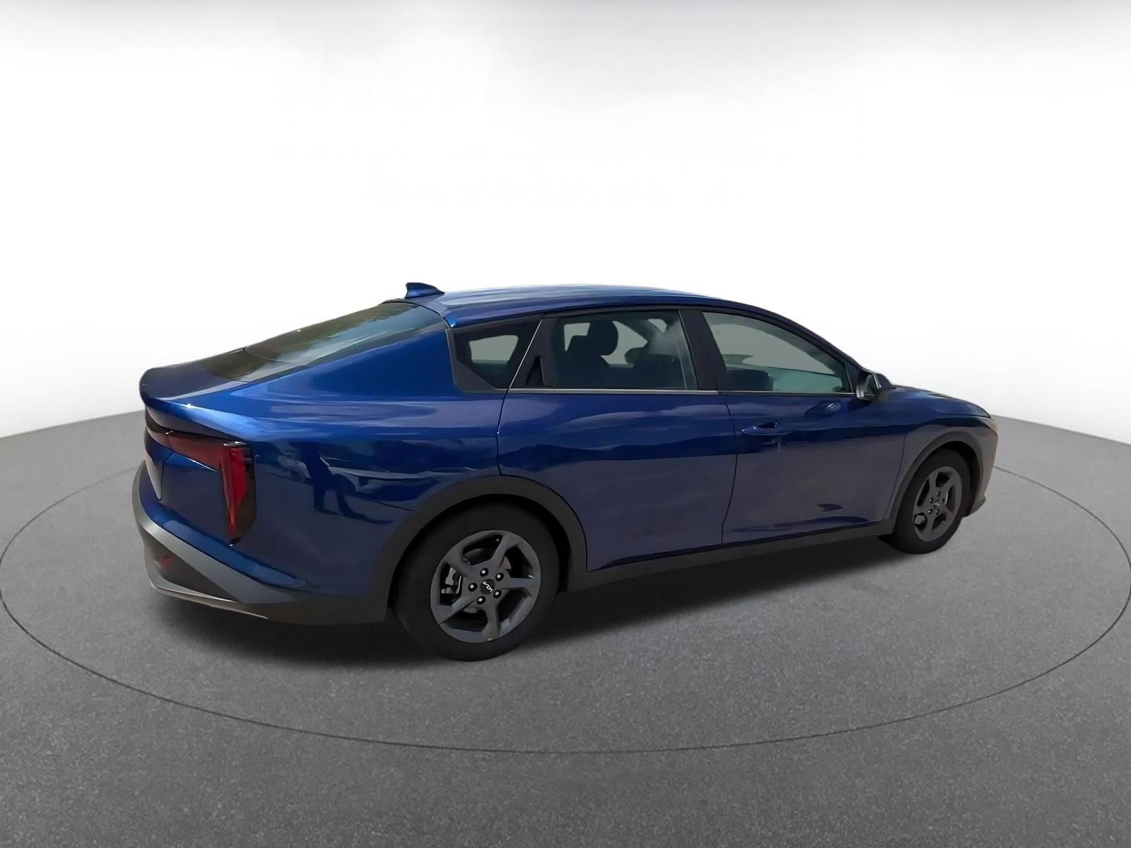 Used 2025 Kia K4 FWD image 15