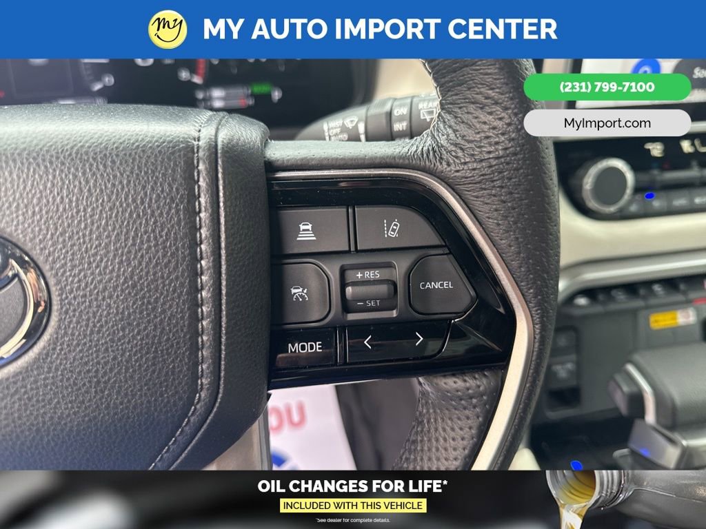 Used 2023 Toyota Sequoia Capstone image 18