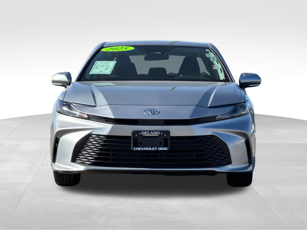 Used 2025 Toyota Camry LE FWD image 8
