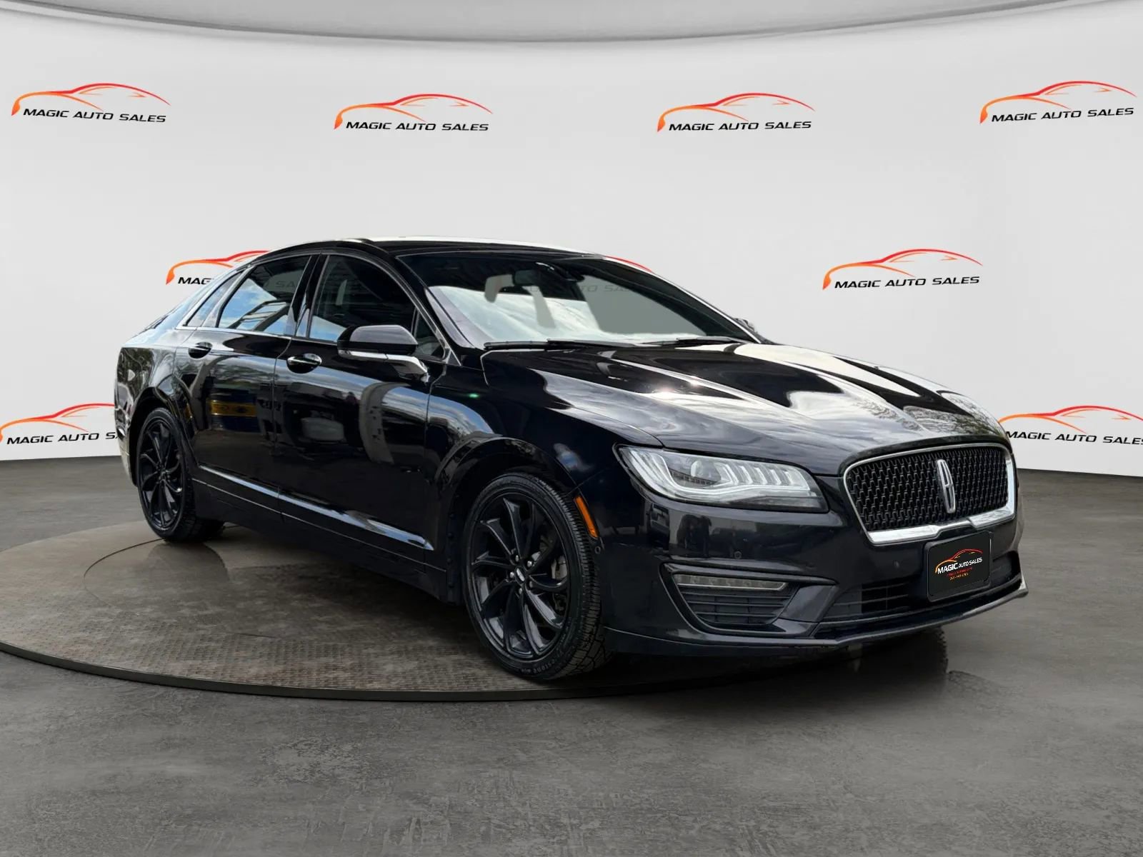 Used 2020 Lincoln MKZ Reserve w/ Monochromatic Package AWD/4WD image 3