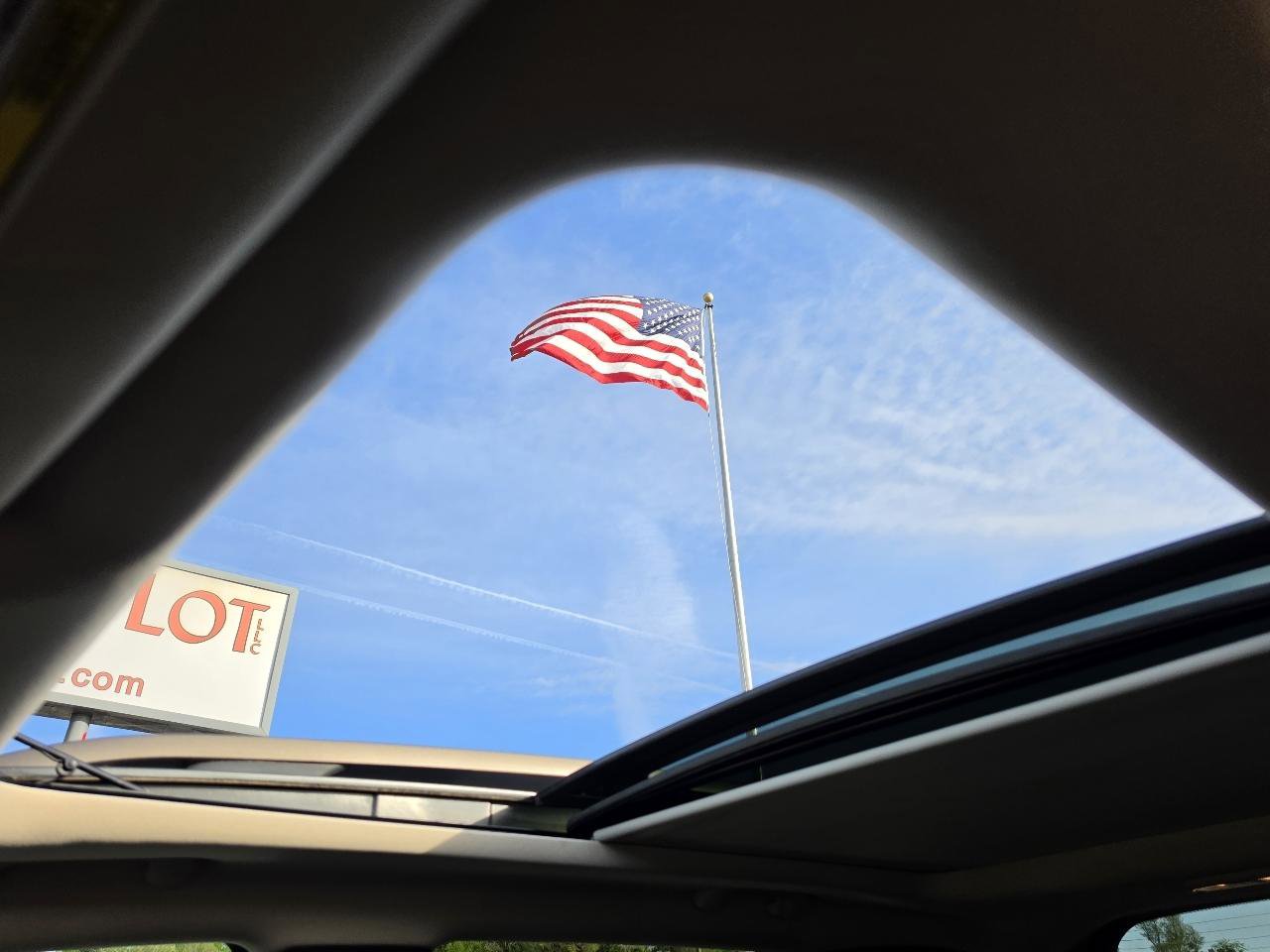 Used 2016 Jeep Cherokee 75th Anniversary image 18