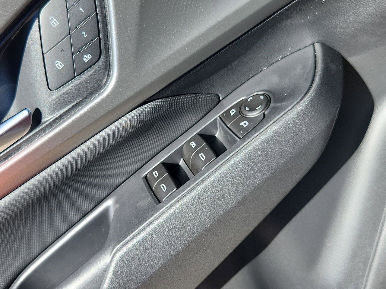 New 2026 Chevrolet Equinox EV RS image 27