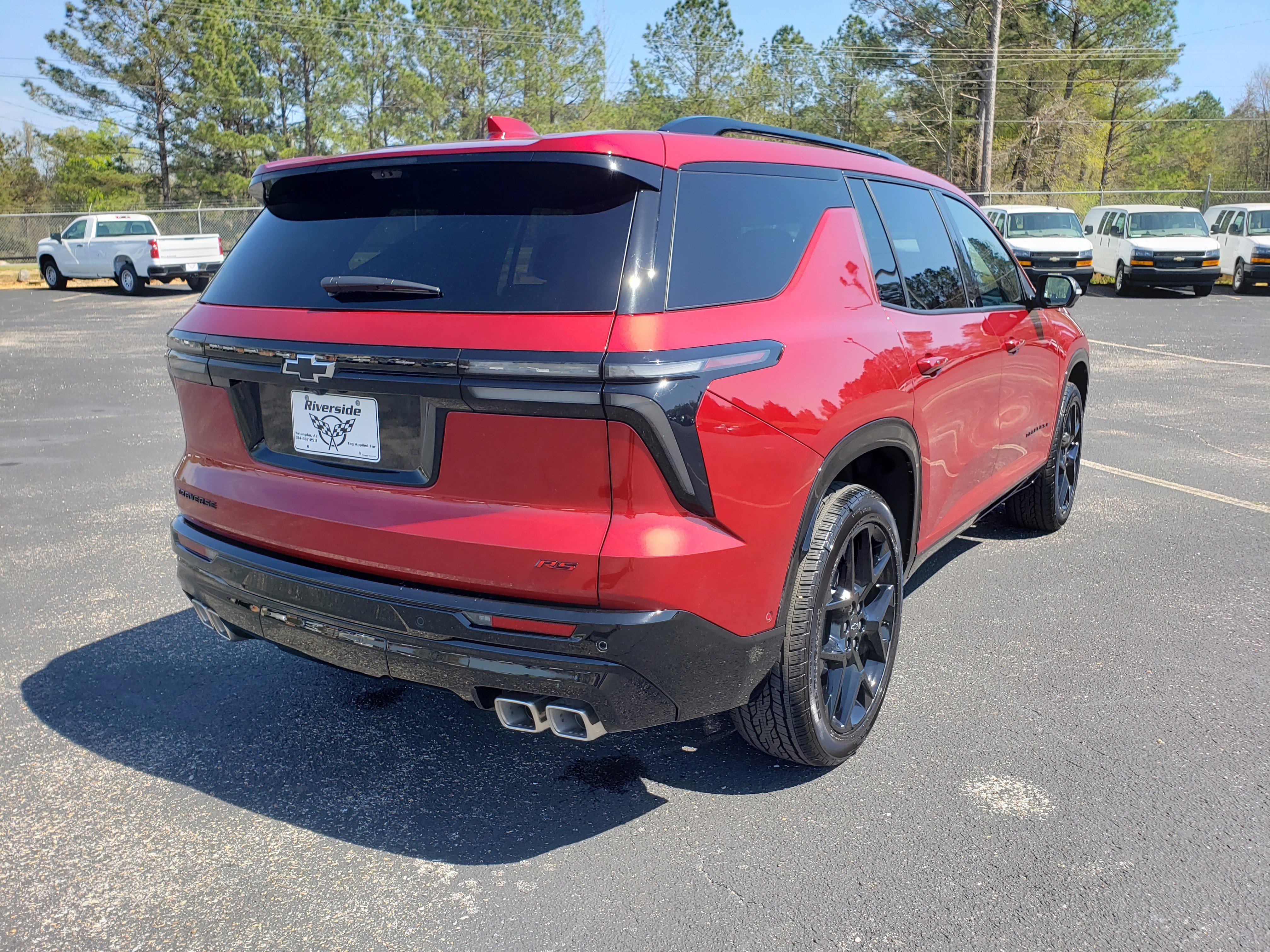 New 2026 Chevrolet Traverse RS w/ LPO, Floor Liner Package image 3