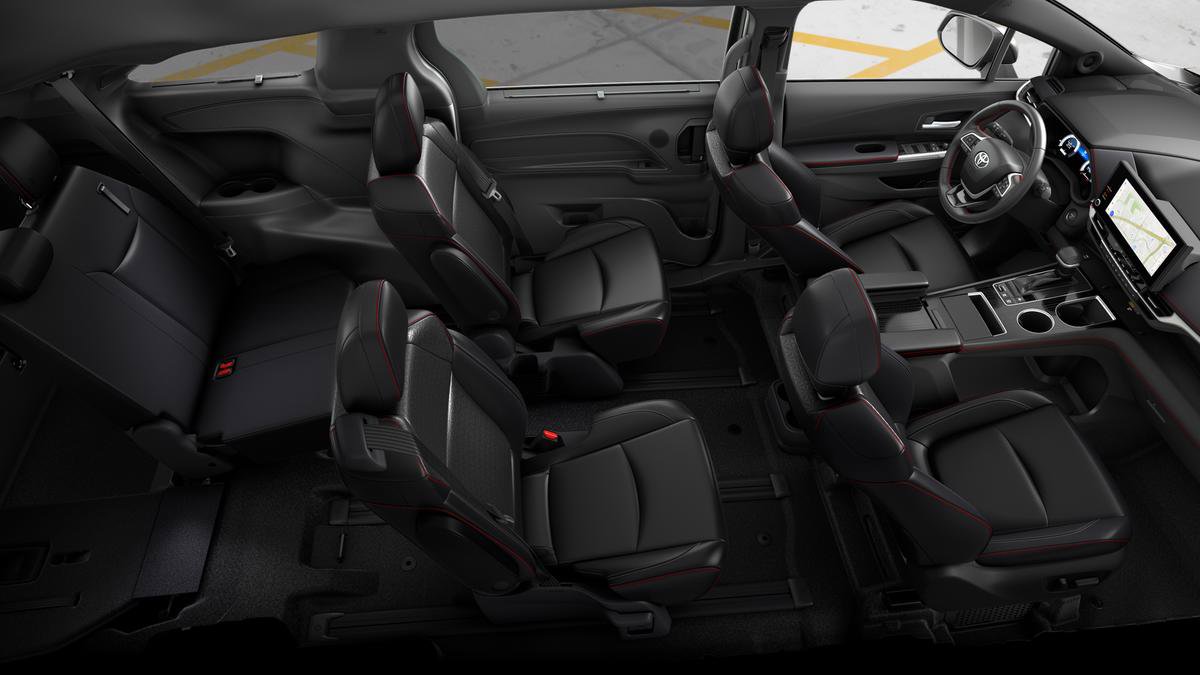 New 2026 Toyota Sienna XSE AWD/4WD image 4