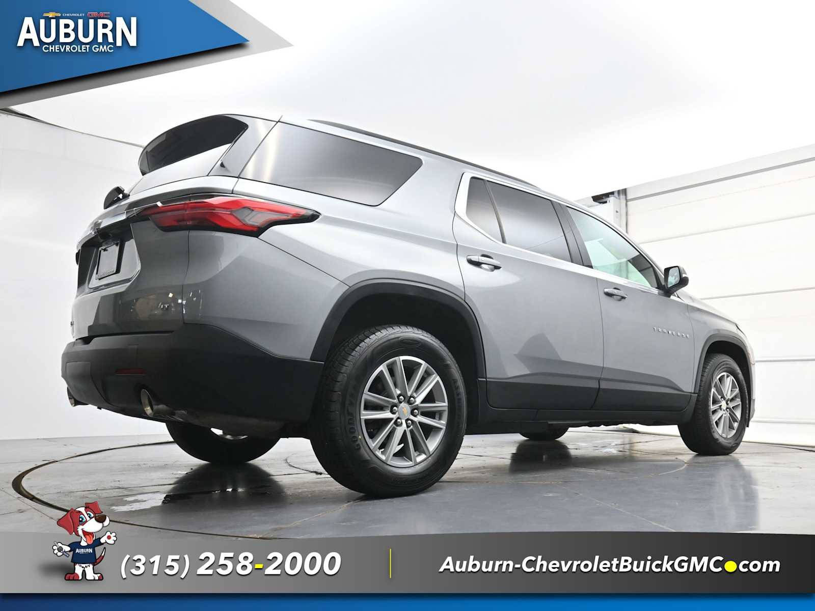 Used 2023 Chevrolet Traverse LT AWD/4WD image 26