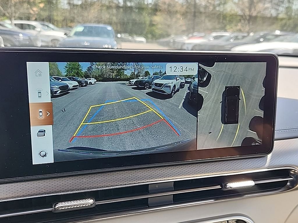 Used 2023 Genesis GV60 Performance image 15