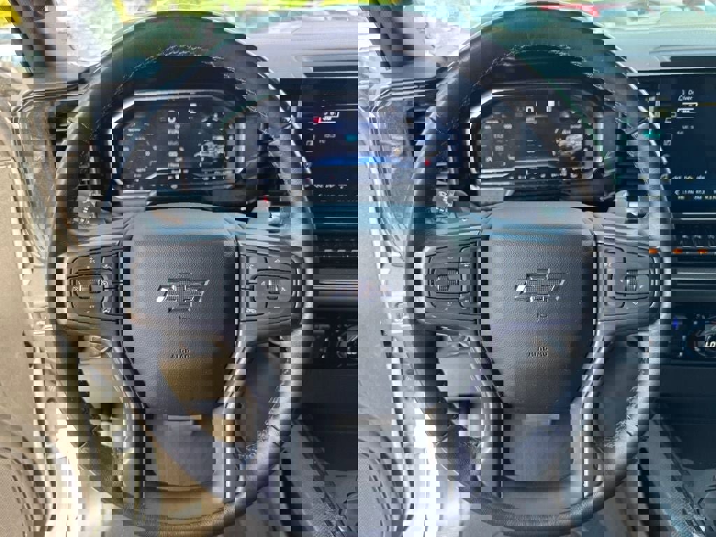 Used 2022 Chevrolet Silverado 1500 ZR2 w/ Technology Package image 19